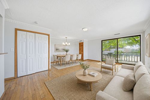 1-286 Fenno St, Revere, MA, 02151-3870 | Card Image