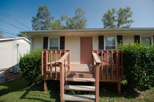 b-701 Peachers Dr, Clarksville, TN, 37042-8459 | Card Image