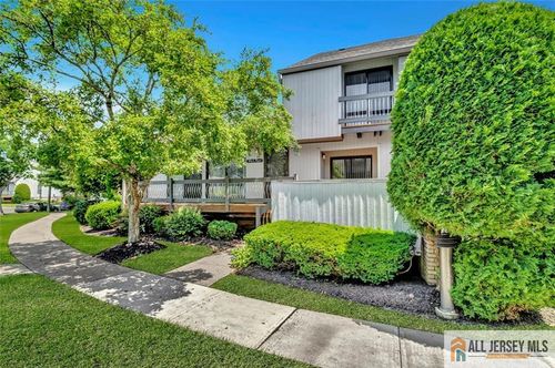 22 Witch Hazel Ct, Monmouth Junction, NJ, 08852-2343 | Card Image