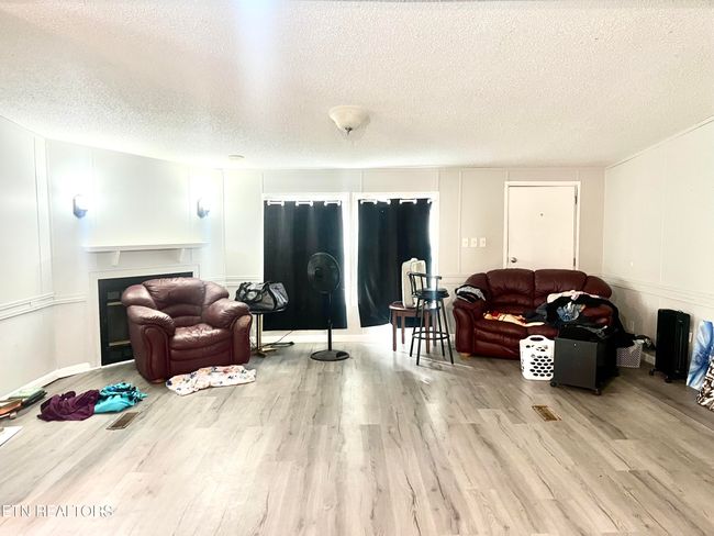 139 Galyon St, House other with 3 bedrooms, 2 bathrooms and null parking in Sweetwater TN | Image 4