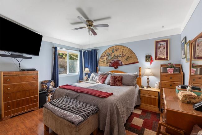 6374 Oldfield Rd, House other with 5 bedrooms, 2 bathrooms and 4 parking in Central Saanich BC | Image 13