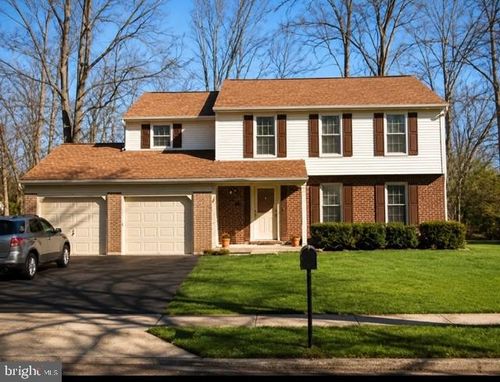 9912 Woodstream Ct, LANHAM, MD, 20706-2118 | Card Image