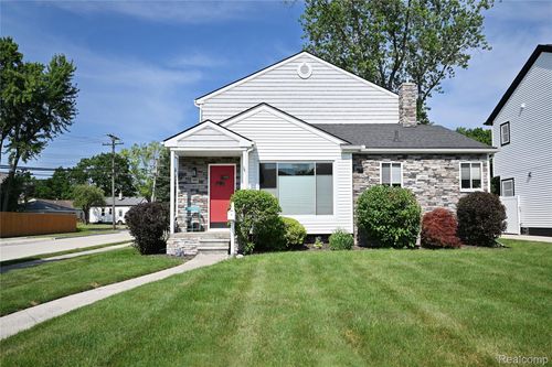 3803 Linwood Ave, Royal Oak, MI, 48073-1824 | Card Image