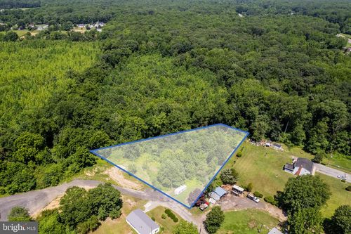 214 Raleigh Mitchell Ln, TOWNSEND, DE, 19734 | Card Image