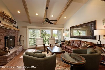 D3D - 690 Carriage Way, Condo with 3 bedrooms, 3 bathrooms and null parking in Snowmass Village CO | Image 1