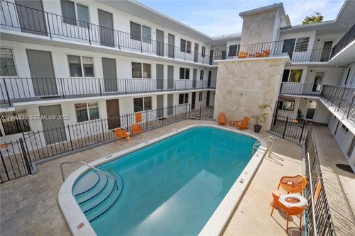 apt-7-3200 Mary St, Miami, FL, 33133-5269 | Card Image