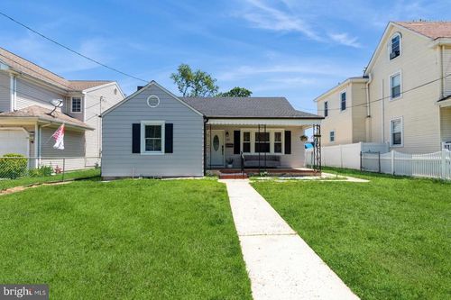 133 Heulings Ave, RIVERSIDE, NJ, 08075-3509 | Card Image
