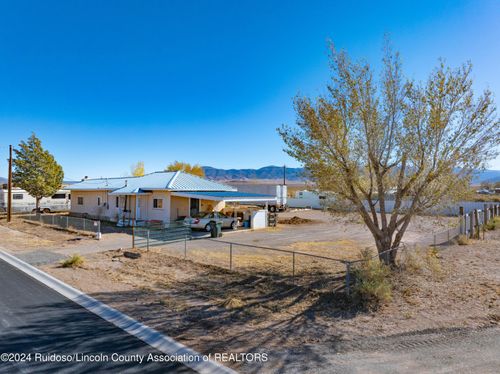 901 18th St, Carrizozo, NM, 88301-8025 | Card Image