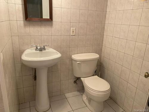 133 Wellington St, Hempstead, NY, 11550-1810 | Card Image