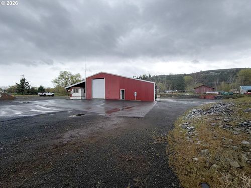 355 Patterson Bridge Rd, John Day, OR, 97845-5702 | Card Image