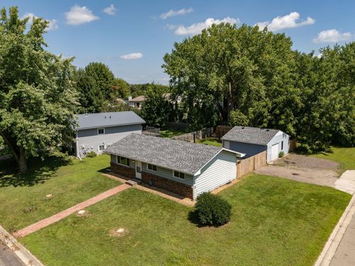 2215 Condor Pl, Owatonna, MN, 55060-1544 | Card Image