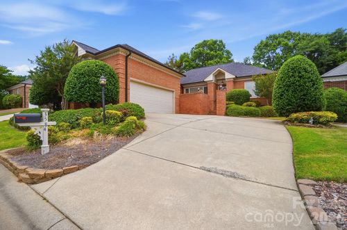 3584 Cedarfield Ct Nw, Concord, NC, 28027-8133 | Card Image