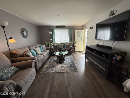 104-3220 Timberline Ct, Ketchikan, AK, 99901-5779 | Card Image