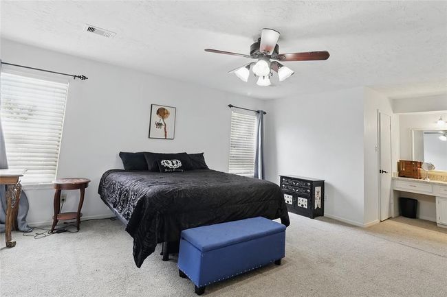 Primary Bedroom | Image 17