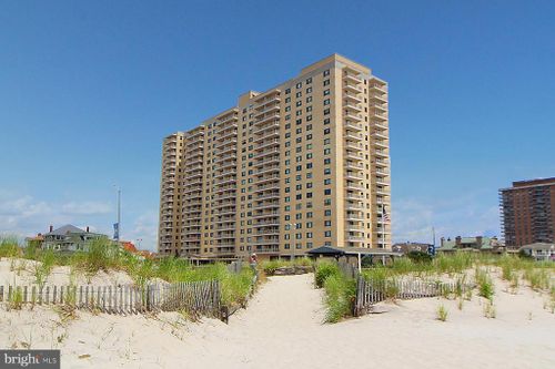 5000 Boardwalk, VENTNOR CITY, NJ, 08406 | Card Image