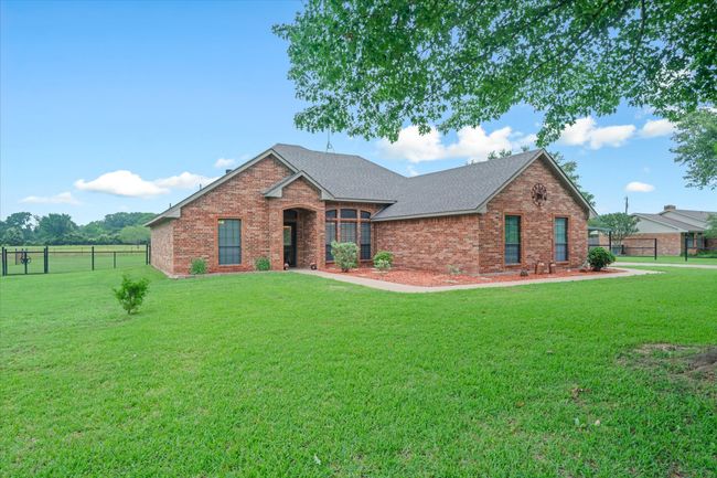 835 Harlan Rd, House other with 3 bedrooms, 2 bathrooms and null parking in Combine TX | Image 37
