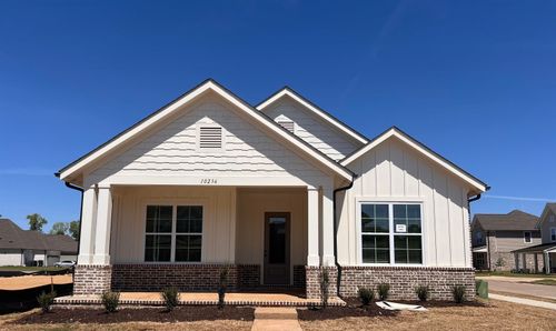 10236 Louanne Dr, Collierville, TN, 38017-5410 | Card Image