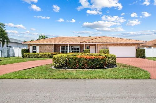 4041 Ne 27th Ter, Lighthouse Point, FL, 33064-8407 | Card Image