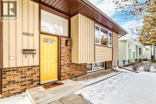 4803 Montana Dr Nw, Calgary, AB, T3B1G3 | Card Image