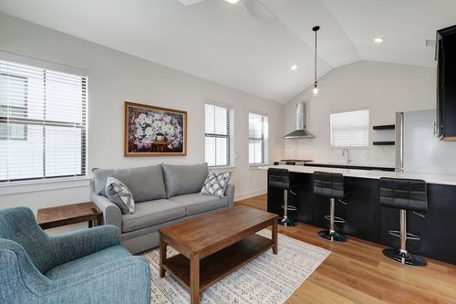 unit-b-3128 Chennault St, Austin, TX, 78723-3717 | Card Image
