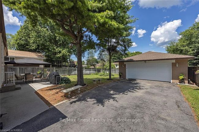 11 Gretna Green, House other with 3 bedrooms, 2 bathrooms and 12 parking in Kingston ON | Image 34