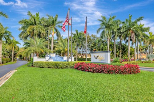 390-390 Sundial Cir, Margate, FL, 33068-1984 | Card Image
