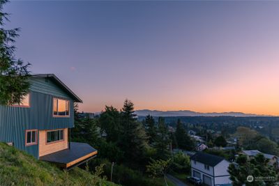 735 Mosley Place, House other with 4 bedrooms, 2 bathrooms and null parking in Port Townsend WA | Image 1