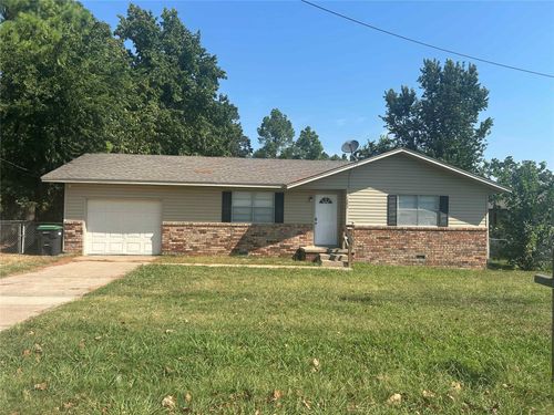 1305 E Shawnee Street, Tahlequah, OK, 74464 | Card Image