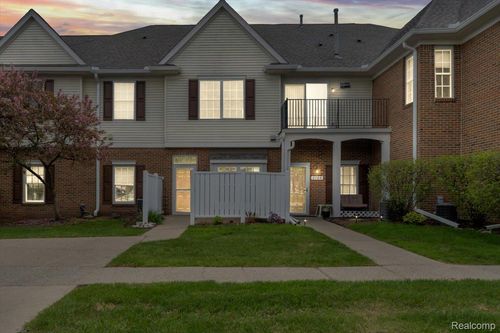 610 Belmonte Dr, Waterford, MI, 48328-4903 | Card Image