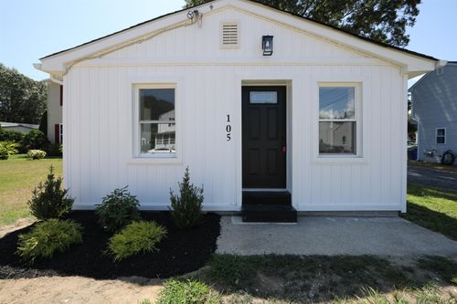 105 E Atlantic Ave, Cape May Court House, NJ, 08210-2270 | Card Image