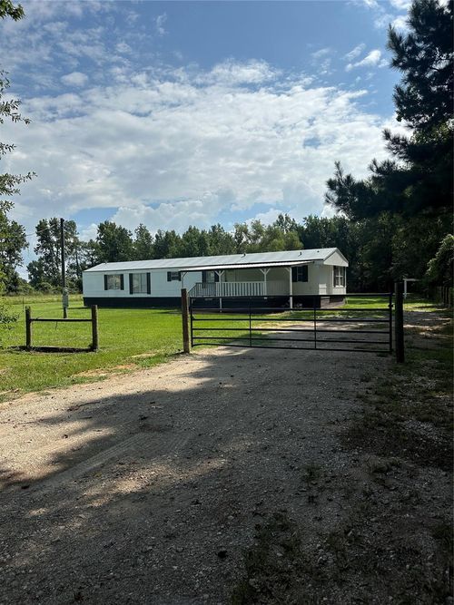 1652 County Road 2060, Hull, TX, 77564-5894 | Card Image