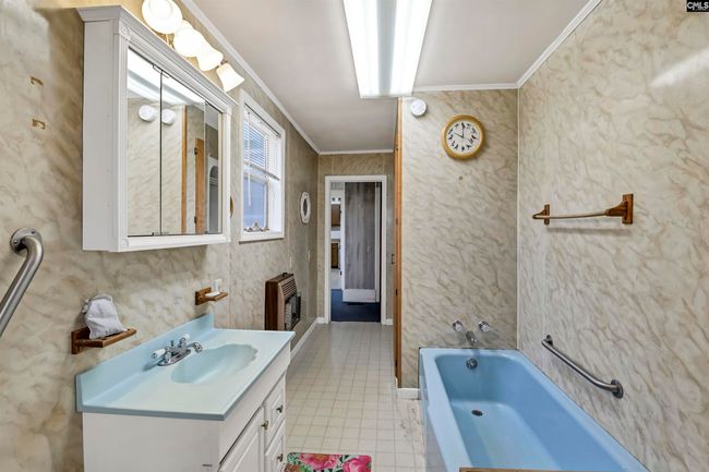 7146 Old State Rd, House other with 5 bedrooms, 2 bathrooms and null parking in St. Matthews SC | Image 33