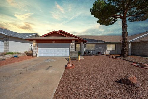 977 Canyon Shadows Dr, Kingman, AZ, 86409-6958 | Card Image