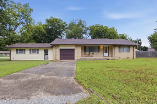 119 Ross St, Locust Grove, OK, 74352-5094 | Card Image