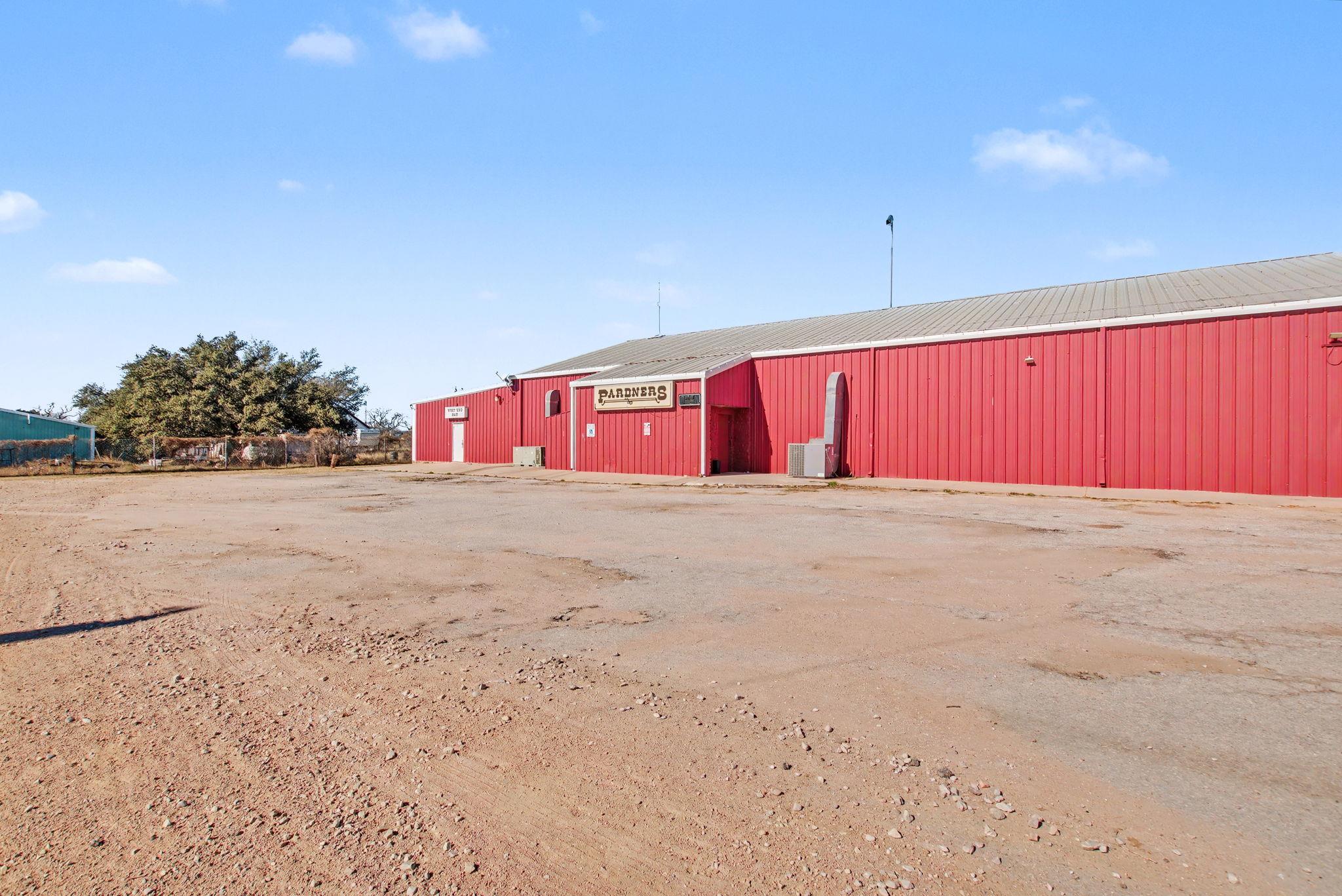 Commercial Sale in Buchanan Dam