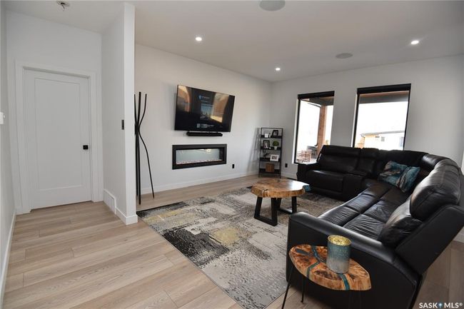 302 Coventry Cres, House other with 4 bedrooms, 3 bathrooms and 4 parking in Nipawin SK | Image 17