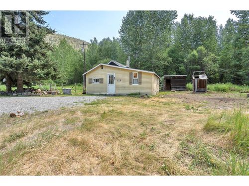 1753 Main St, Coalmont, BC, V0X1W0 | Card Image