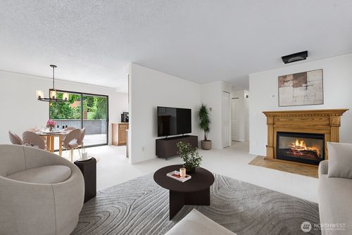 3h-11201 3rd Ave Se, Everett, WA, 98208-5076 | Card Image