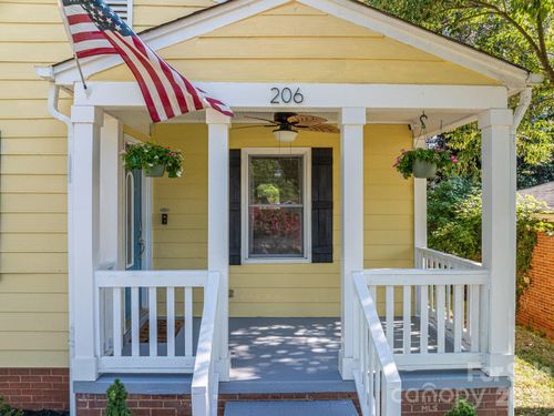 206 Cedar St, Belmont, NC, 28012-3004 | Card Image