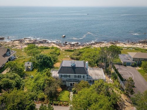 8 Rouse Rd, Gloucester, MA, 01930-4418 | Card Image