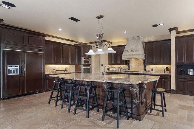 27410 Shores Ct, House other with 6 bedrooms, 7 bathrooms and 4 parking in Spring TX | Image 12
