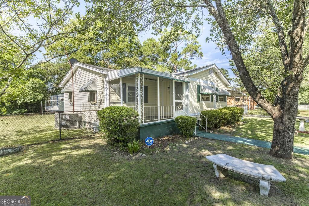 Residential in Macon 4