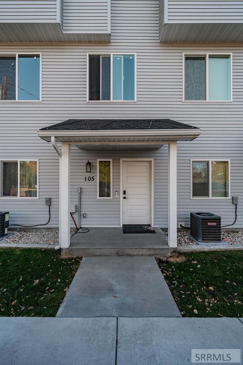 unit-105-676 E Court St, Blackfoot, ID, 83221-2978 | Card Image