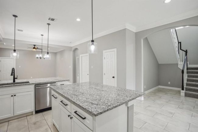 2407 Juliet St, House other with 4 bedrooms, 4 bathrooms and 2 parking in Pasadena TX | Image 11