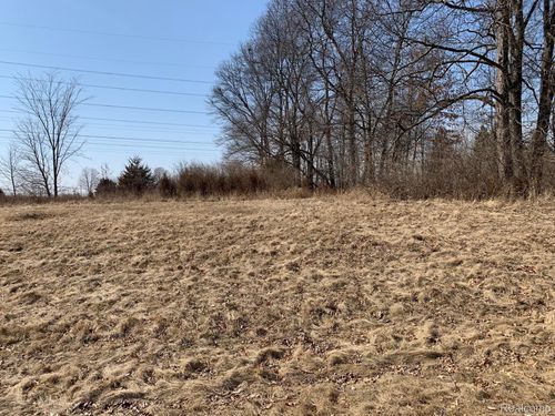 6157 High Valley Dr, White Lake, MI, 48383-3379 | Card Image