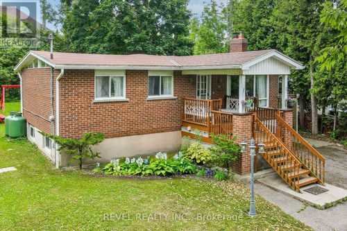 99 Bowen Rd, Little Britain, ON, K0M2C0 | Card Image