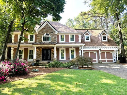 11820 Highland Colony Dr, Roswell, GA, 30075-2168 | Card Image