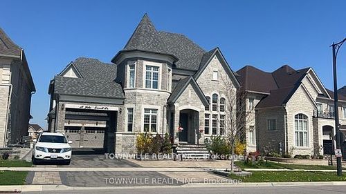 13 John Carroll Dr, Brampton, ON, L6P4K5 | Card Image