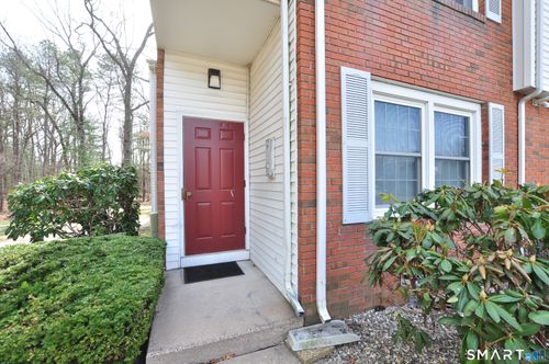 b1-3 Concorde Way, Windsor Locks, CT, 06096-1580 | Card Image
