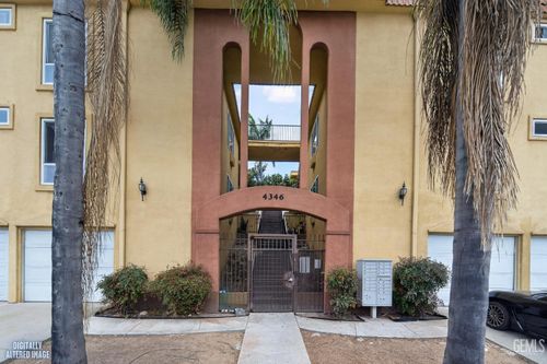 10-4346 52nd Street, San Diego, CA, 92115 | Card Image